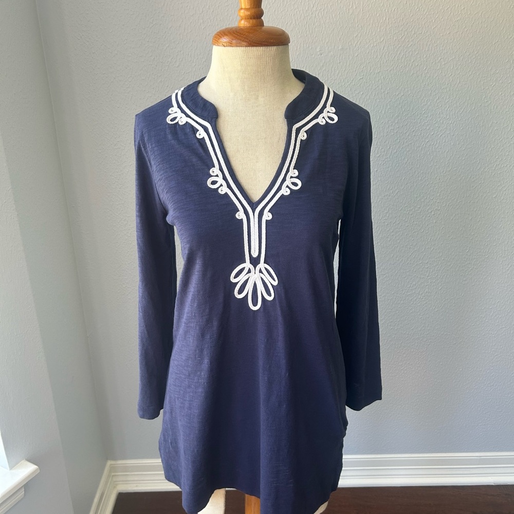 Lilly Pulitzer Blue and White Tunic with Embroidered Detail
